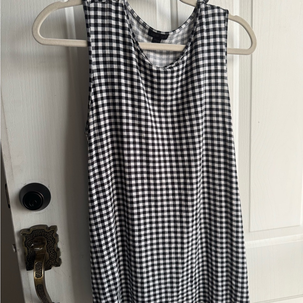 Medium J. Jill Black and White Checkered Top